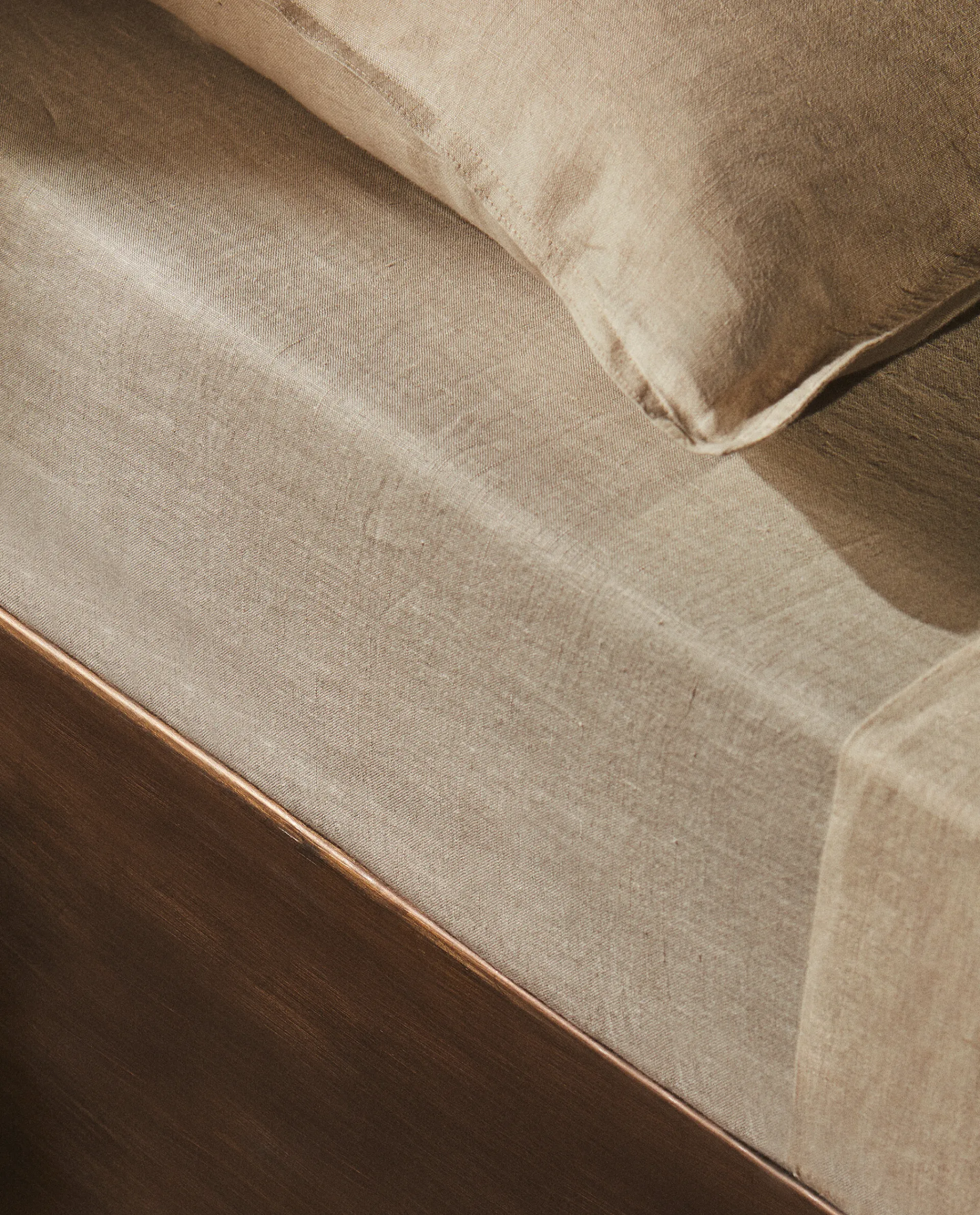 Fitted Sheets*ZARA Home (160 Gsm) Washed Linen Fitted Sheet Natural Colour