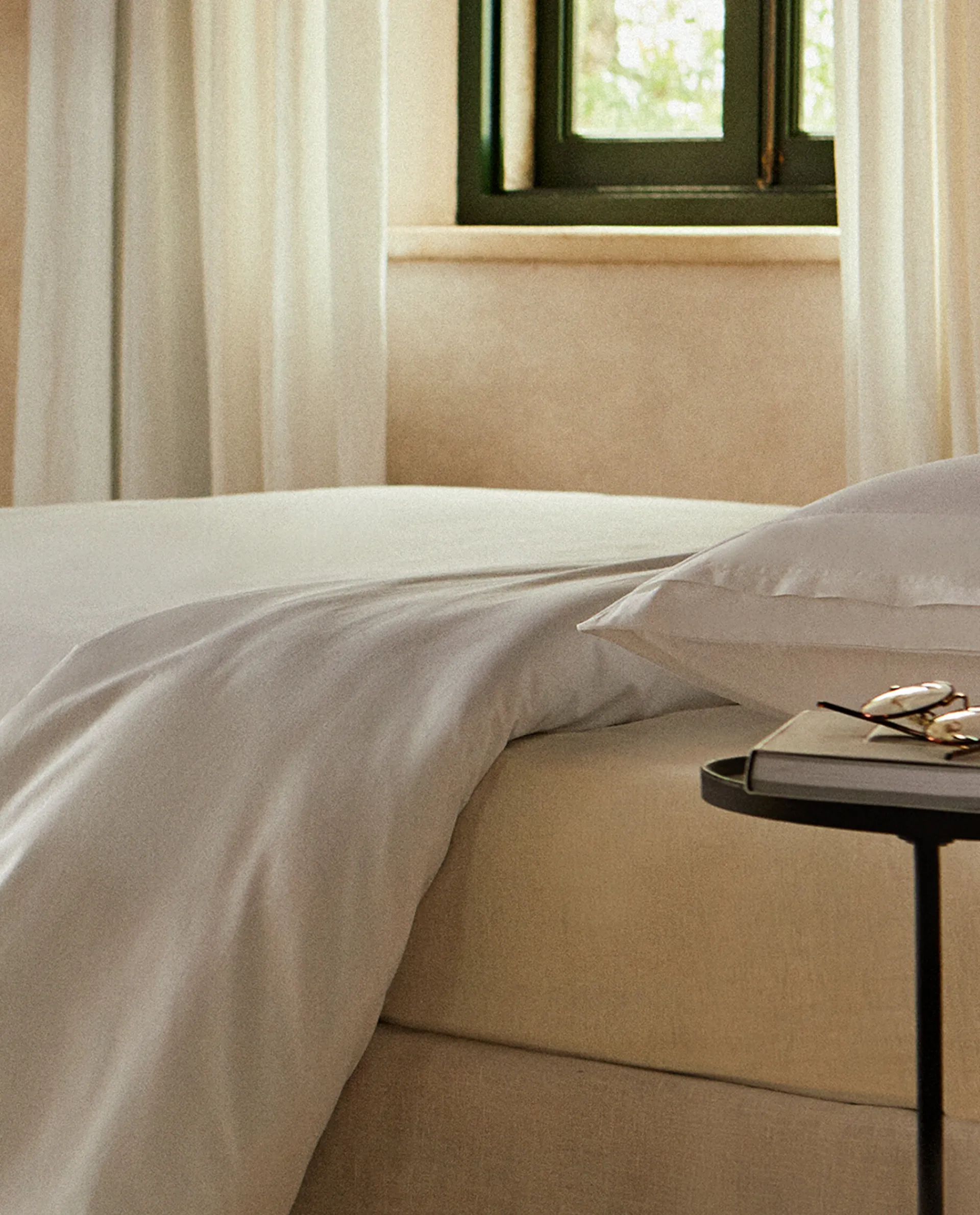 Duvet Covers*ZARA Home (300 Thread Count) Duvet Cover With Double Topstitching White