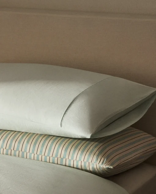 Pillowcases*ZARA Home (300 Thread Count) Washed Sateen Pillowcase Green