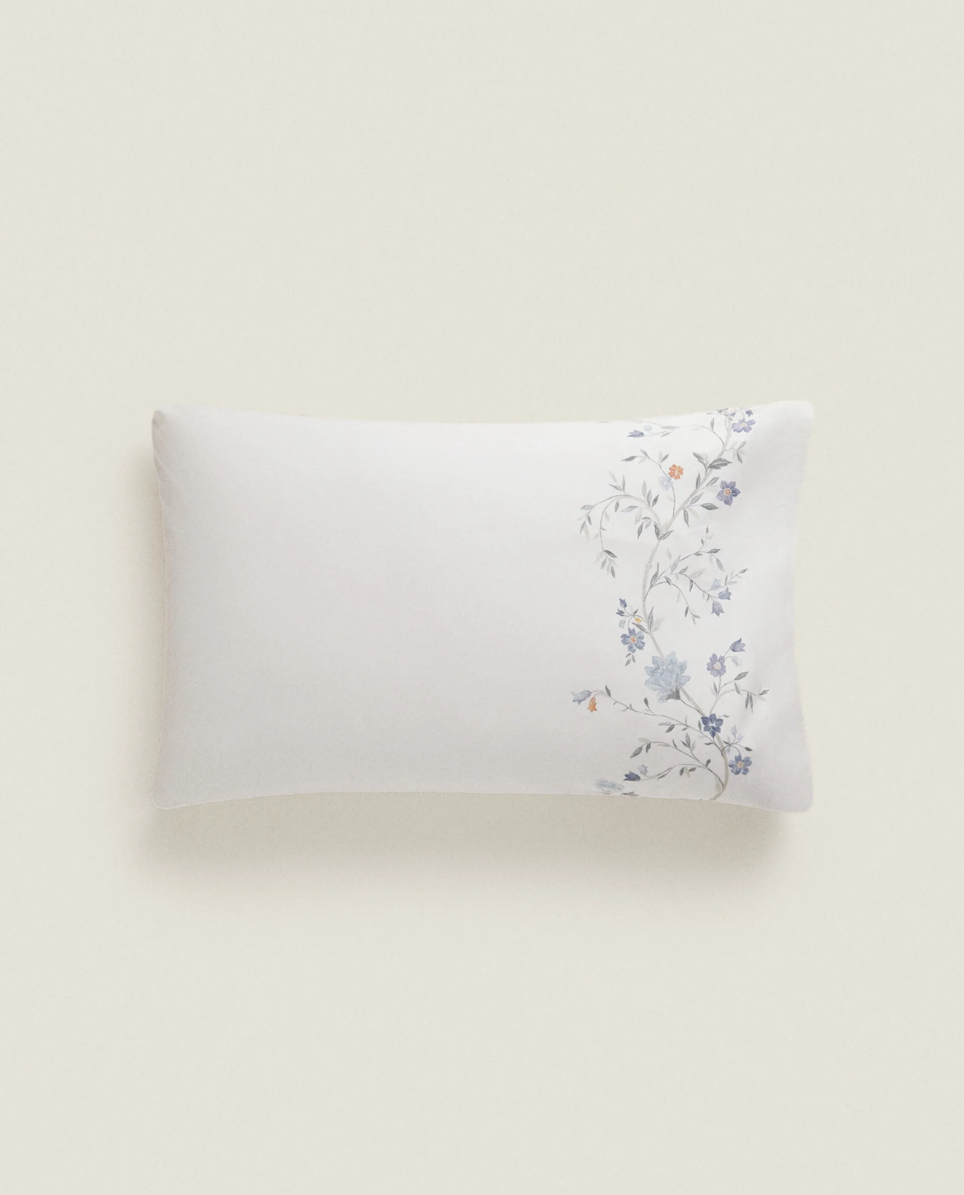Pillowcases*ZARA Home Blue Flowers Pillowcase Oyster White
