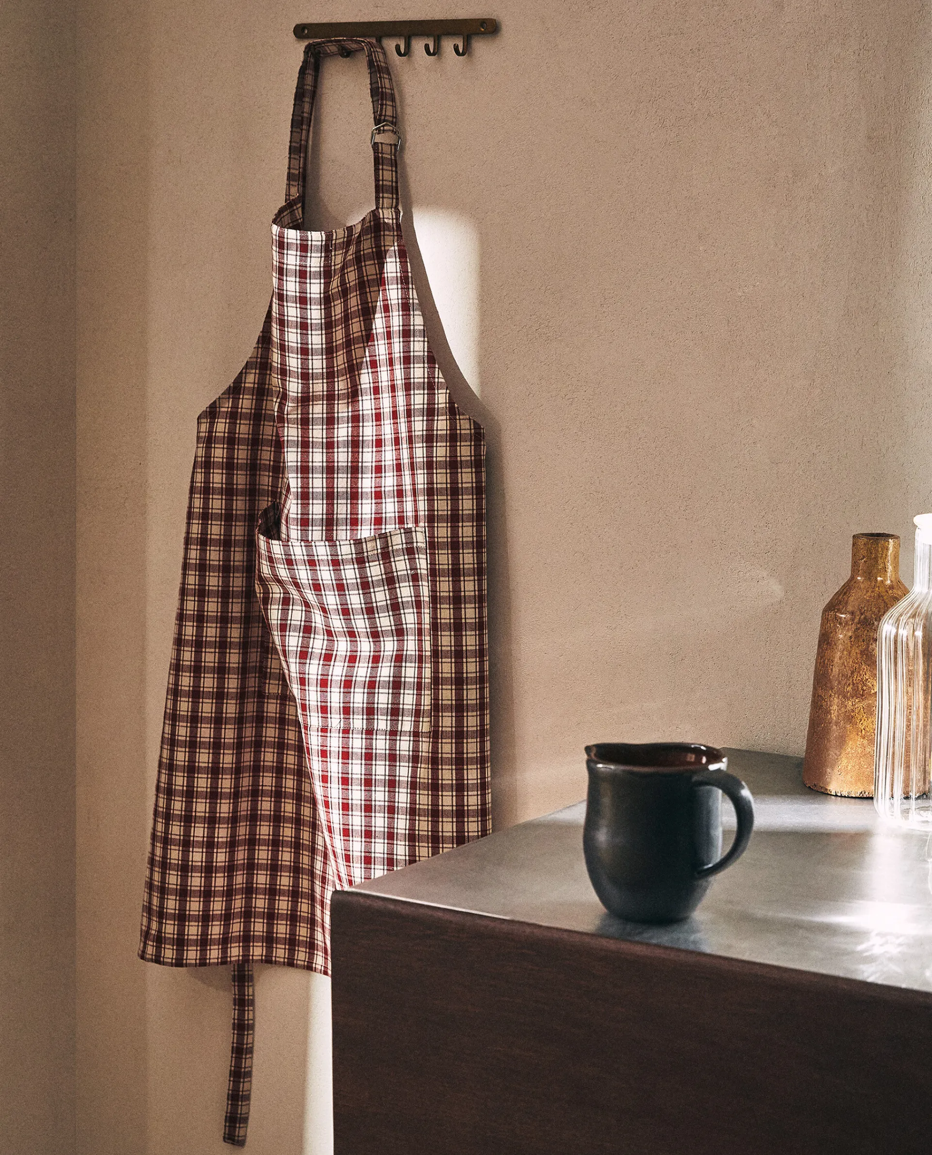 Kitchen Towels, Aprons And Bags*ZARA Home Colored Check Apron Burgundy