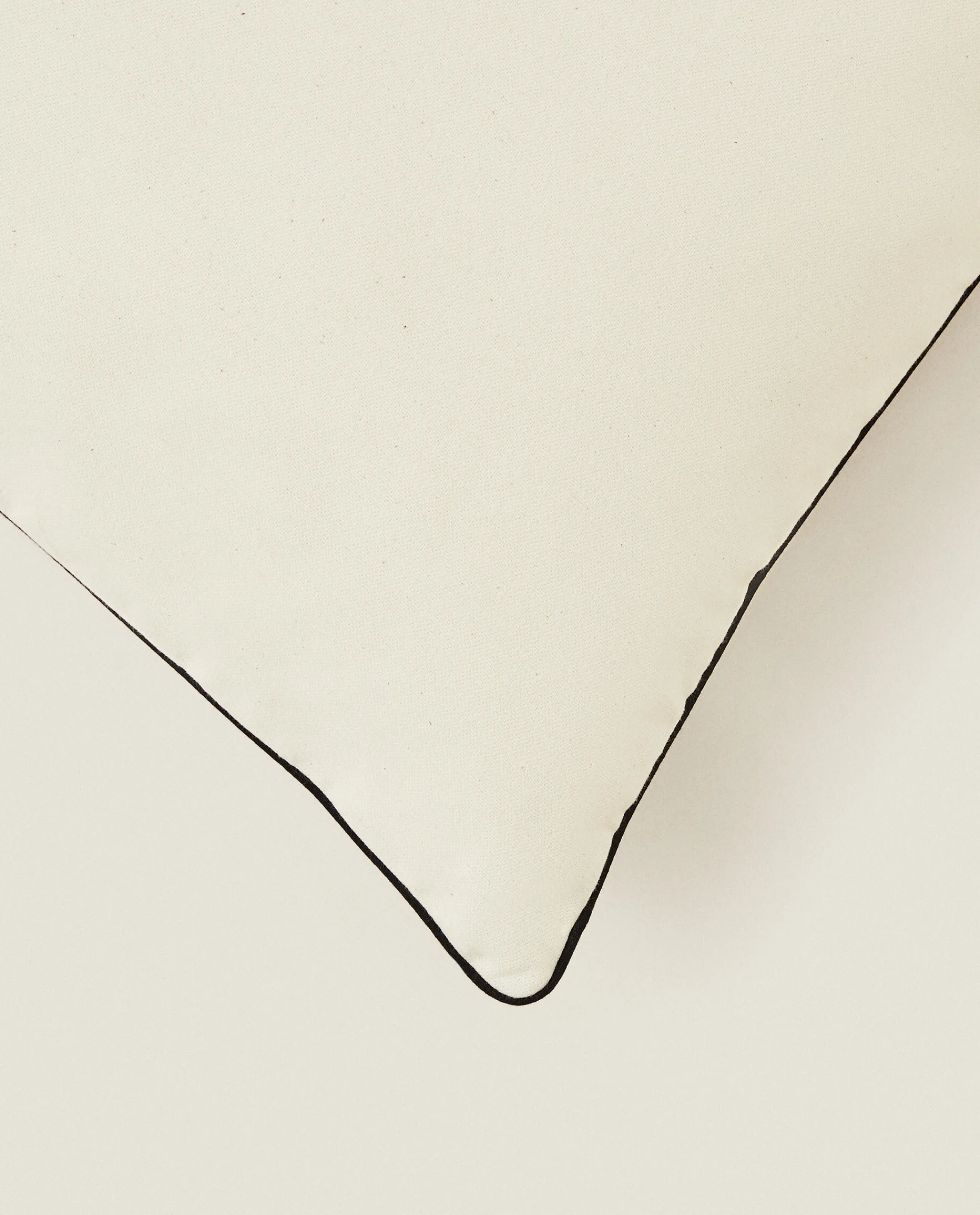 Solid*ZARA Home Cotton Back Cushion With Piping Oyster White