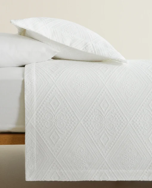Bedspreads*ZARA Home Cotton Bedspread With Geometric Design White