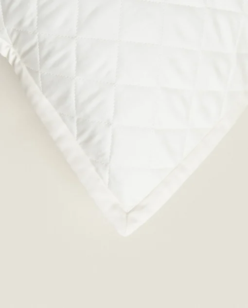 Quilts*ZARA Home Diamond-Pattern Throw Pillow Cover Cream