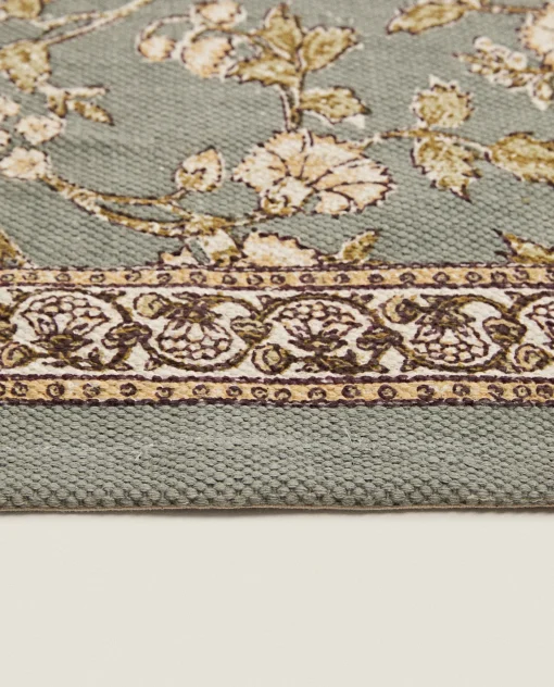 Decorative*ZARA Home Floral Print Block Rug Multicolored