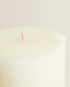 Candles*ZARA Home Long Cylinder Candle White