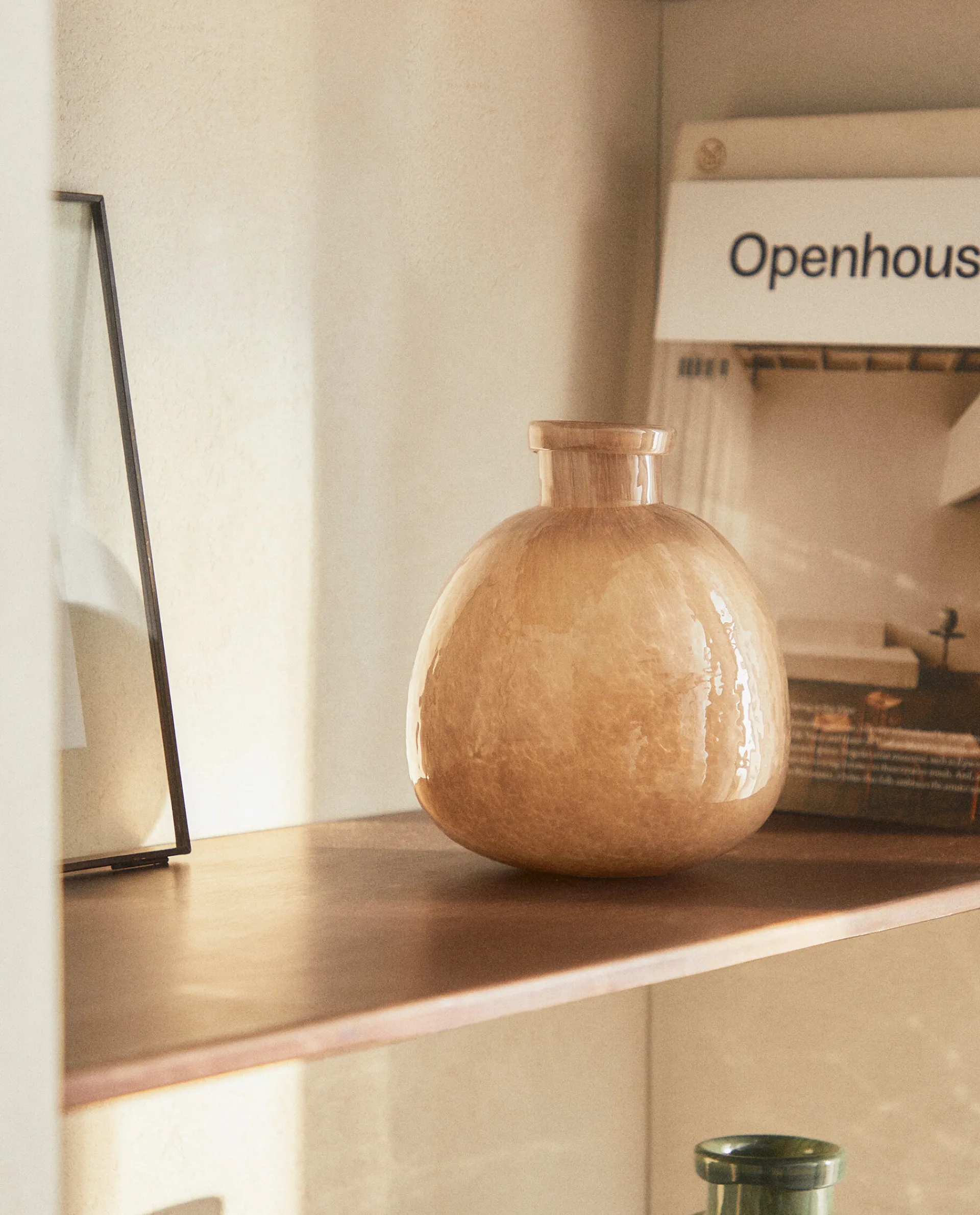 Vases*ZARA Home Shiny Glass Vase Beige