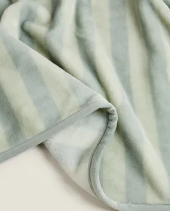 Blankets*ZARA Home Striped Fleece Blanket Green