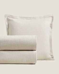 Bedspreads*ZARA Home Textured Bedspread Stone