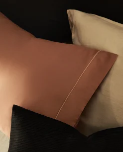 Pillowcases*ZARA Home (300-Thread-Count) Cotton Sateen Pillowcase Rosa