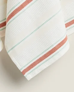 Kitchen Towels, Aprons And Bags*ZARA Home Waffle-Knit Cotton Kitchen Towel With Stripes (Pack Of 2) Cream