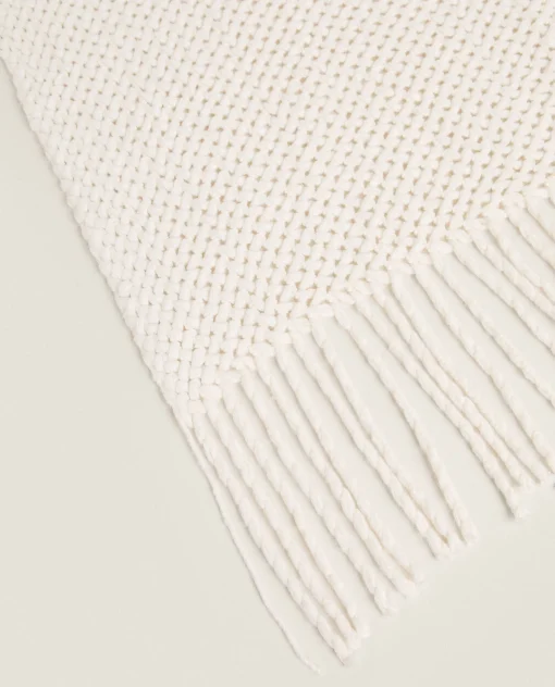 Blankets*ZARA Home Woven Blanket With Fringing White